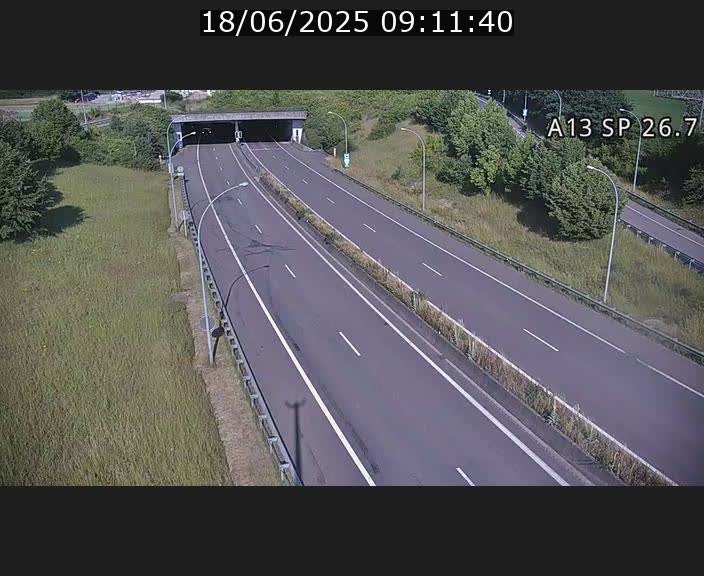 Traffic live webcam Luxembourg Frisange - A13 direction Luxembourg-ville - BK 26.7