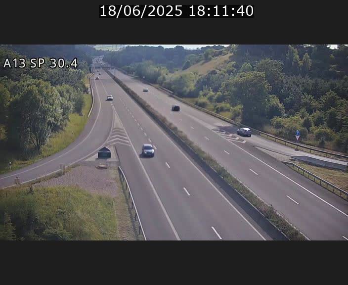 Traffic live webcam Luxembourg Altwies - A13 direction Luxembourg-ville - BK 30.4
