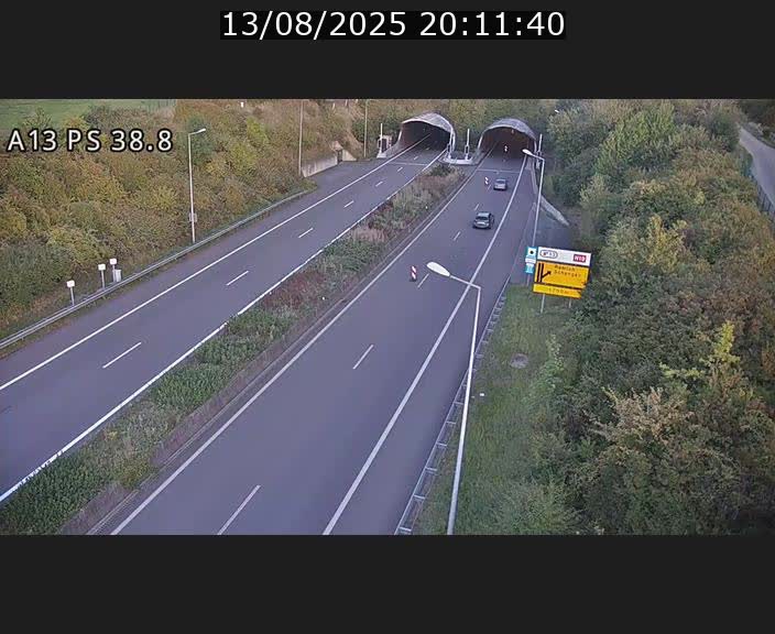Webcam autoroute A13 à l'entrée ouest du tunnel Markusbierg à Schengen. Vue orientée vers Mondorf-les-Bains