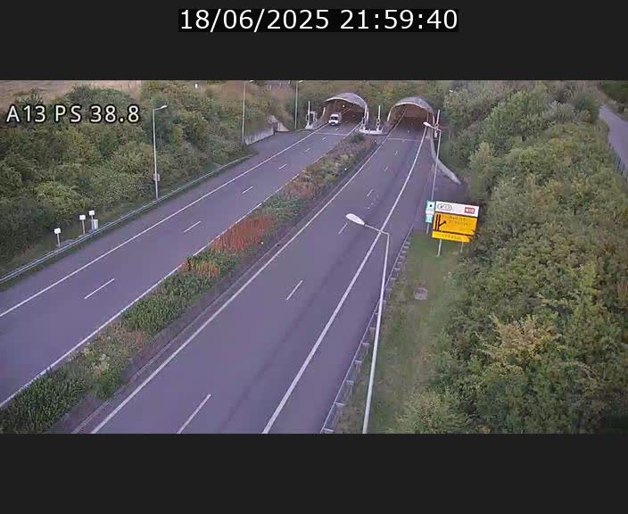 Webcam autoroute A13 à l'entrée ouest du tunnel Markusbierg à Schengen. Vue orientée vers Mondorf-les-Bains