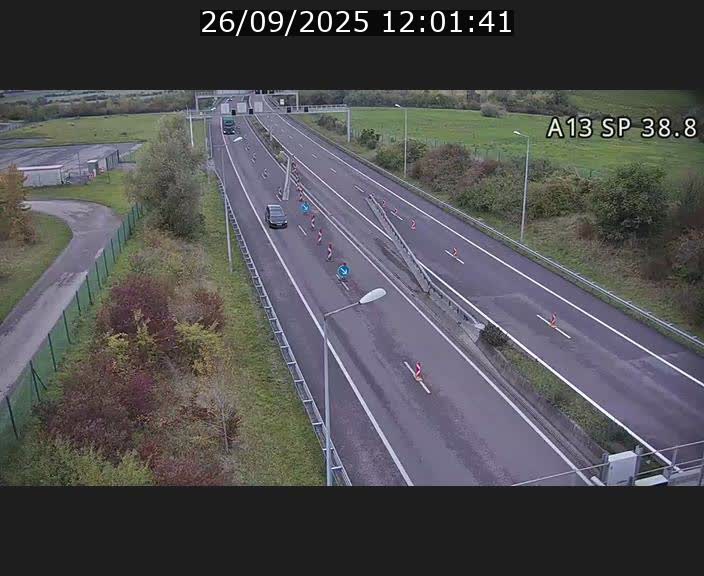 Webcam autoroute A13 à l'entrée ouest du tunnel Markusbierg à Schengen. Vue orientée vers le tunnel et l'Allemagne