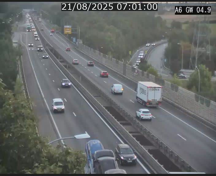 Traffic live webcam Luxembourg Croix de Cessange - A6 - BK 4.9 - direction Belgique