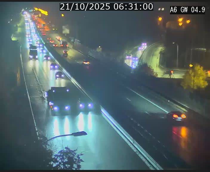 Traffic live webcam Luxembourg Croix de Cessange - A6 - BK 4.9 - direction Belgique