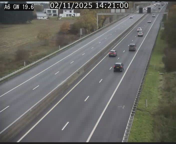 Traffic live webcam Luxembourg - Steinfort - A6 - BK 19.6 - direction Belgique