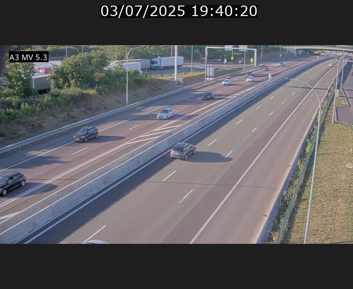 Webcam à l'Aire de Berchem au Luxembourg sur l'A3. Vue orientée vers la France