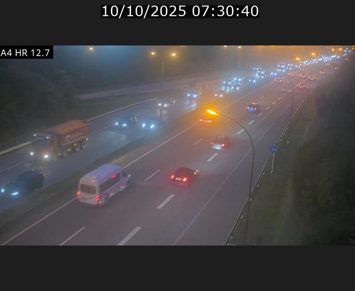 Traffic live webcam Luxembourg Esch sur Alzette - A4 - BK 12.7 - direction Esch-Belval
