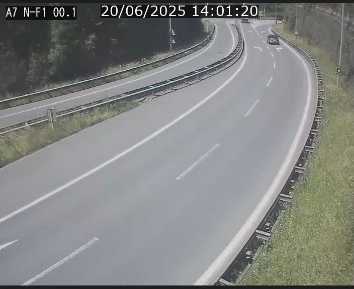 Webcam autoroute Luxembourg A7 située dans la sortie 1 Waldhof, vers la N11, avant le Tunnel Stafelter