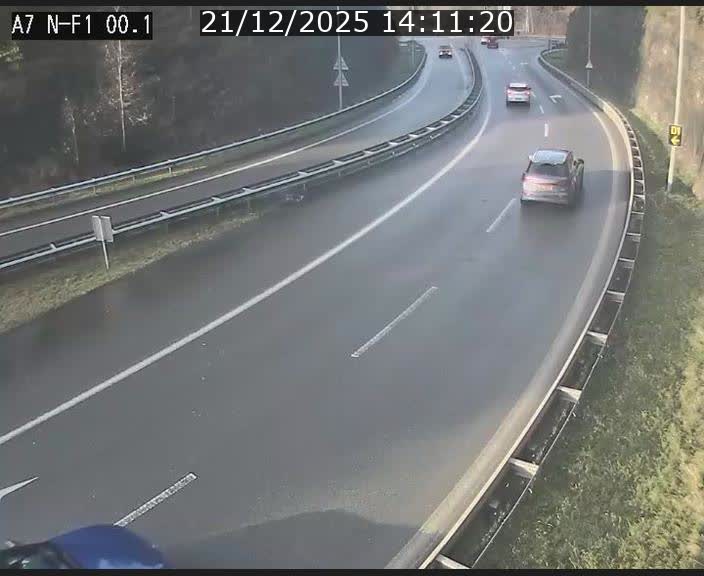 Webcam autoroute Luxembourg A7 située dans la sortie 1 Waldhof, vers la N11, avant le Tunnel Stafelter