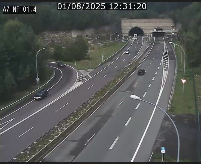 Caméra autoroute Luxembourg A7 - Echangeur Waldhaff - direction Tunnel Stafelter