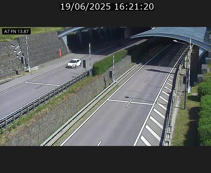 Caméra trafic Luxembourg - A7, Tunnel Gousselerbierg, entrée nord, direction Lorentzweiler