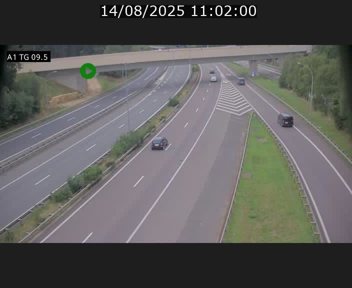 Traffic live webcam Luxembourg Jonction Grünewald - A1 direction Luxembourg-ville - BK 9.5