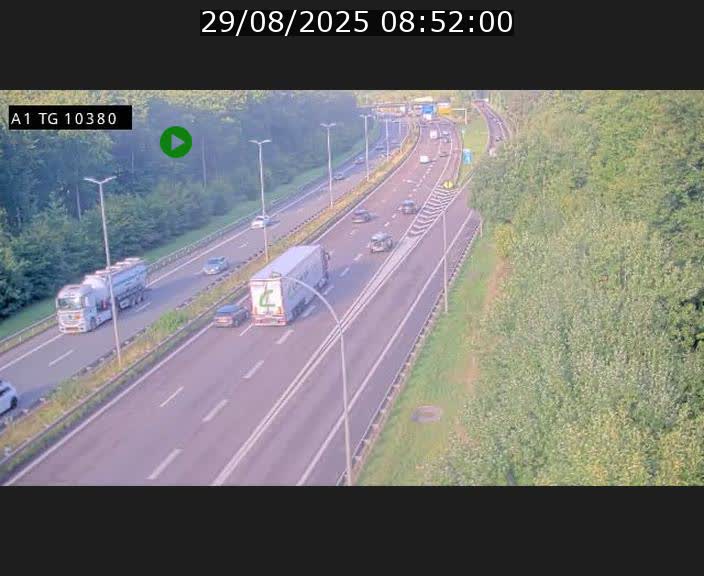 Traffic live webcam Luxembourg Senningerberg - A1 direction Luxembourg Kirchberg - BK 10.3