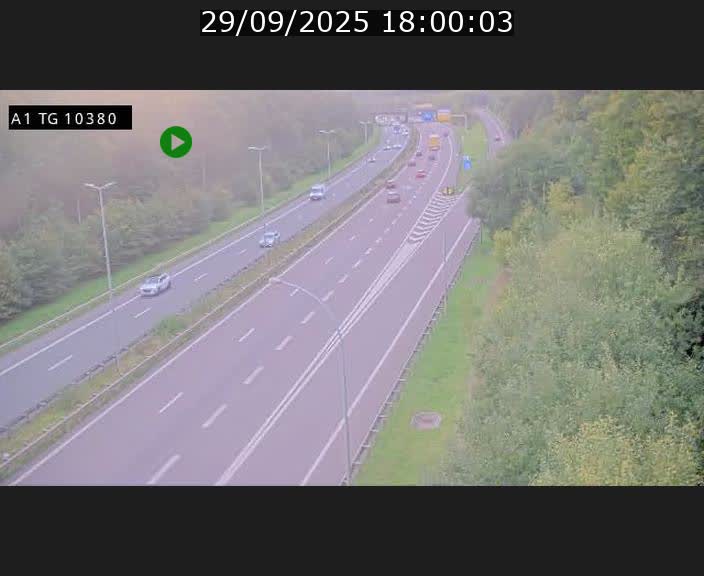 Traffic live webcam Luxembourg Senningerberg - A1 direction Luxembourg Kirchberg - BK 10.3