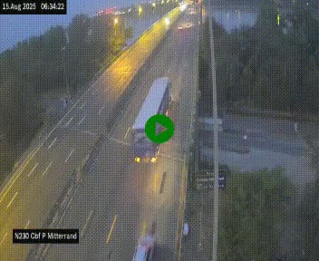 Webcam sur le périphérique de Bordeaux à l'est de la ville. Caméra située sur le Pont Mitterand sur la N230