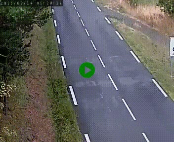Caméra routière France - N102, au niveau du col de Montmirat à Saint-Etienne-du-Valdonnez à 1039 mètres d'altitude