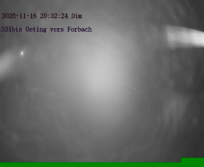 Caméra routière située sur D31bis (France) à Oeting, orientée vers Forbach, surveillant en continu la circulation locale et régionale.