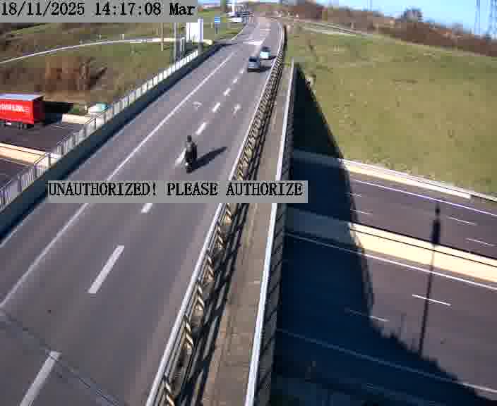 Caméra de trafic sur D1 (France) à Argancy, orientée vers Thionville, permettant d’évaluer fluidité, incidents et densité automobile.