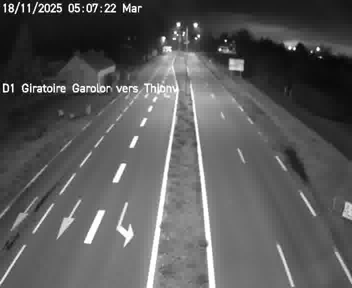 Webcam de surveillance sur D1 (France) à Ennery, cadrée vers Thionville, proposant une information routière utile aux déplacements quotidiens.