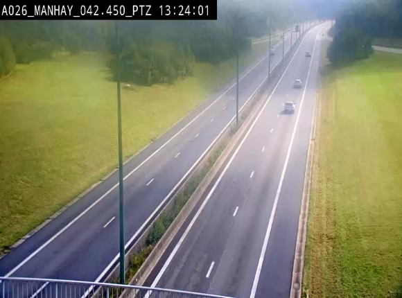 Webcam autoroute A26/E25 à hauteur de Manhay, à la jonction avec la N651 en direction de Liège - BK 42.4