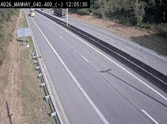 Webcam autoroute A26/E25 à hauteur de Manhay, après la jonction avec la N651 en direction de Liège - BK 40.4