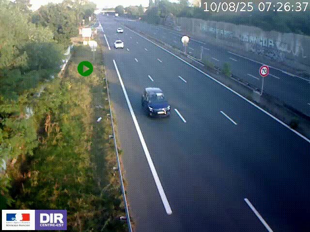 Webcam à Bron sur l'A43 à la jonction avec le boulevard périphérique de Lyon (D383). Vue orientée vers Lyon