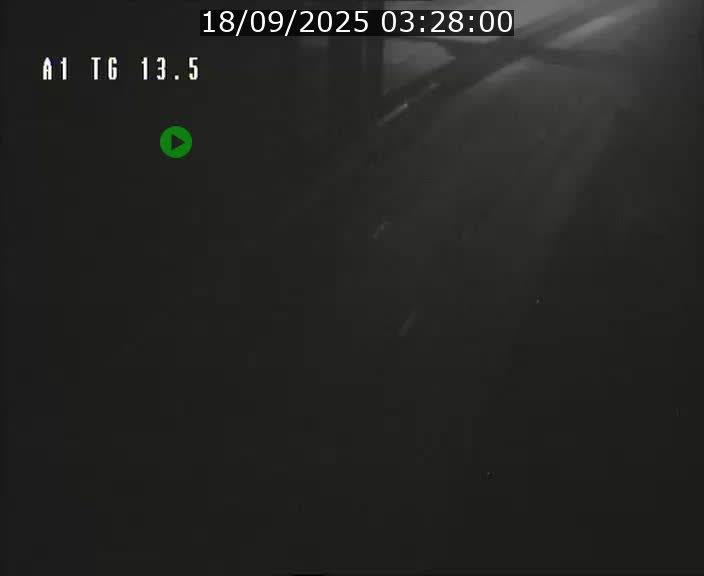 Traffic live webcam Luxembourg Senningen - A1 direction Luxembourg - BK 13.5