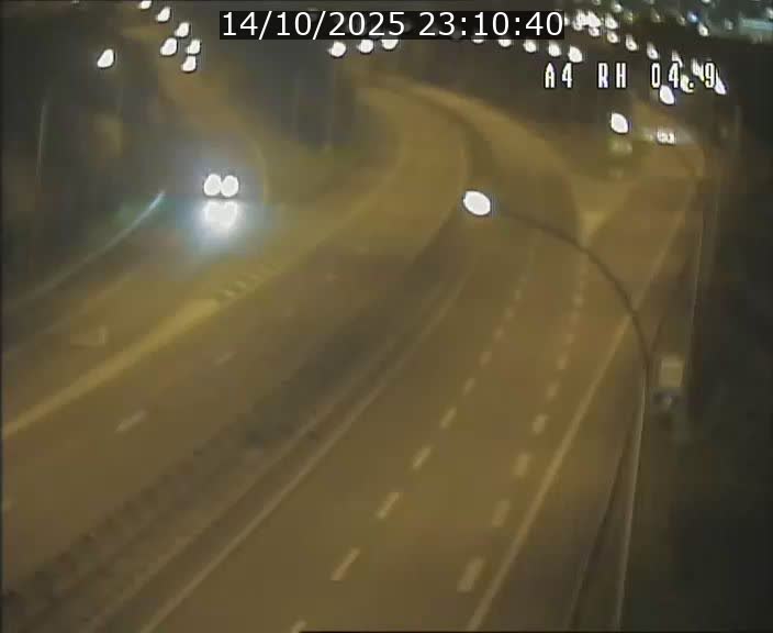 Traffic live webcam Luxembourg Leudelange - A4 - BK 4.9 - direction Luxembourg