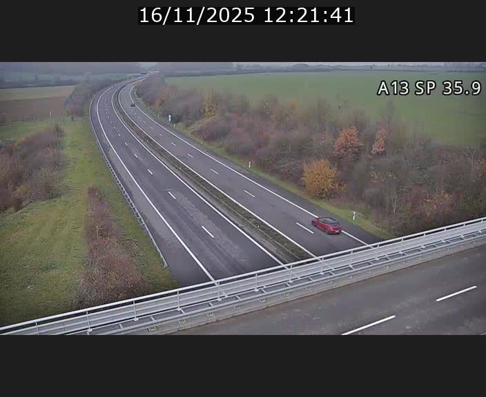 Webcam trafic sur A13 à l'entrée ouest du tunnel Markusbierg à Remerschen. Vue orientée vers Mondorf-les-Bains.