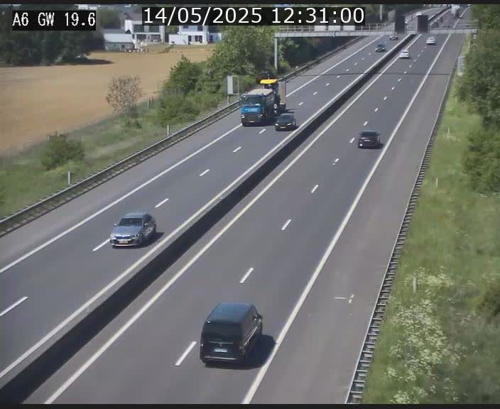 Traffic live webcam Luxembourg - Steinfort - A6 - BK 19.6 - direction Belgique