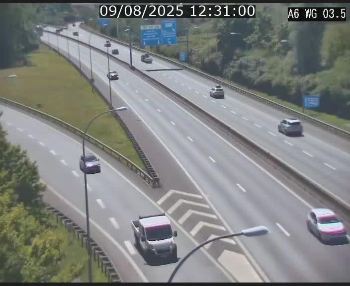 Traffic live webcam Luxembourg - Croix de Cessange - A6 - BK 3.5 - direction France/Allemagne
