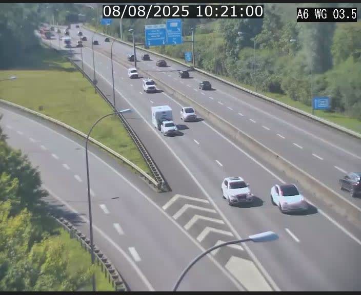 Traffic live webcam Luxembourg - Croix de Cessange - A6 - BK 3.5 - direction France/Allemagne