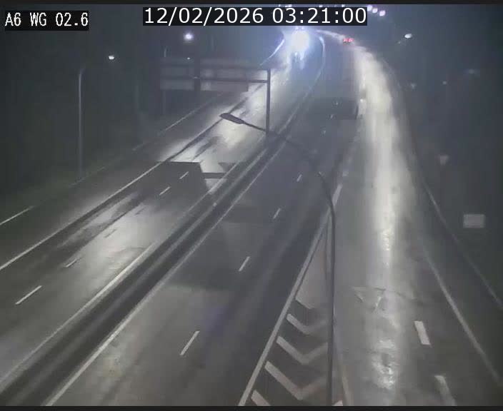 Traffic live webcam Luxembourg Croix de Cessange - A6 - BK 2.6 - direction France/Allemagne