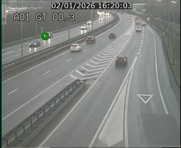 Traffic live webcam Luxembourg Croix de Gasperich - A1 direction Kirchberg - BK 0.3