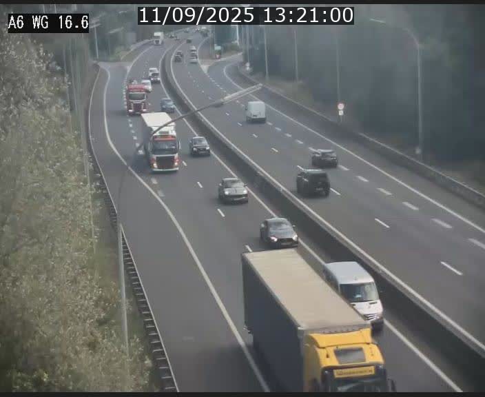 Traffic live webcam Luxembourg Aire de Capellen - A6 - BK 16.6 - direction Luxembourg/France/Allemagne