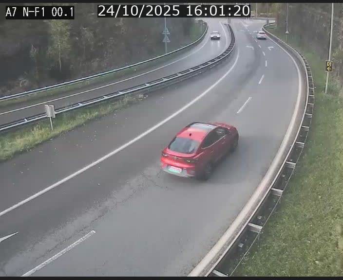 Webcam autoroute Luxembourg A7 située dans la sortie 1 Waldhof, vers la N11, avant le Tunnel Stafelter