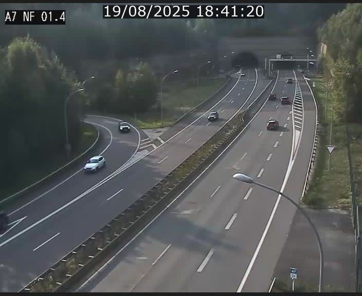 Caméra autoroute Luxembourg A7 - Echangeur Waldhaff - direction Tunnel Stafelter
