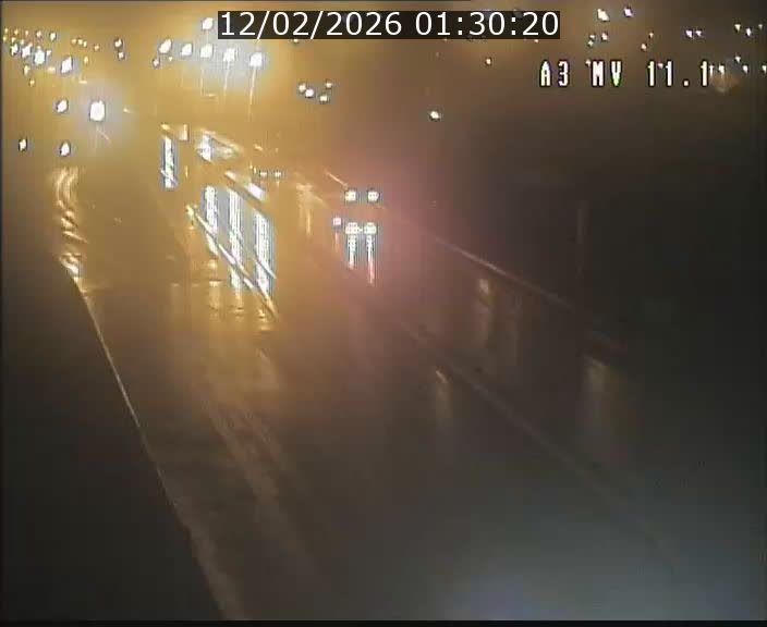 Traffic live webcam Luxembourg Croix de Bettembourg A3 - BK 11.1 - direction Luxembourg-ville