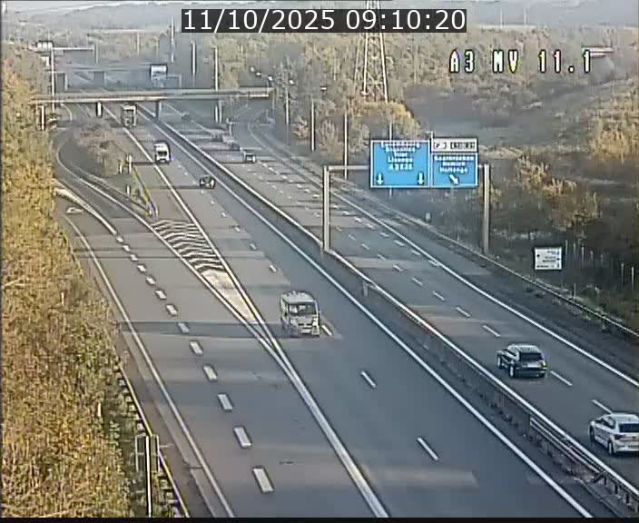 Traffic live webcam Luxembourg Croix de Bettembourg A3 - BK 11.1 - direction Luxembourg-ville