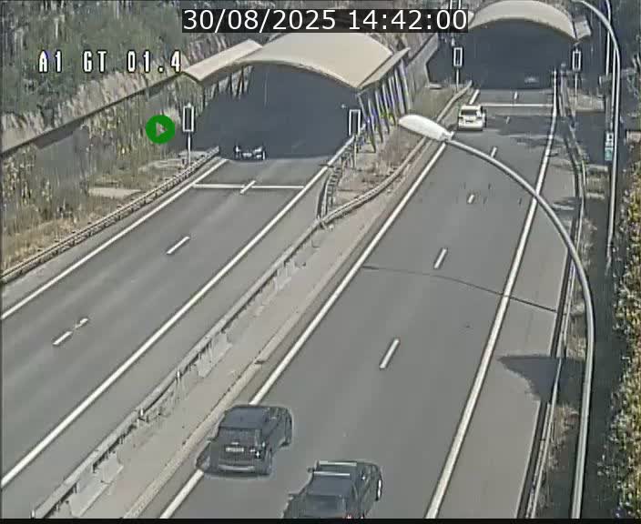 Traffic live webcam Luxembourg Hesperange - A1 direction Kirchberg - BK 1.4