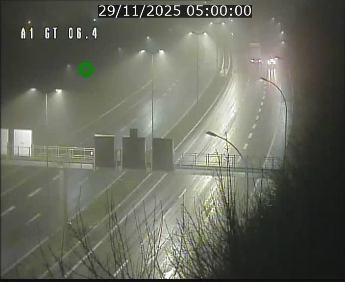 Traffic live webcam Luxembourg Hamm - A1 direction Sandweiler - BK 6.4