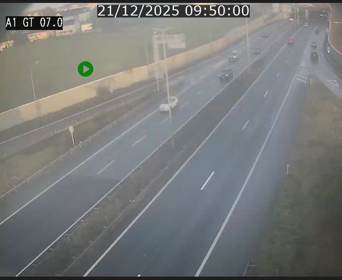 Traffic live webcam Luxembourg Cents - A1 direction Kirchberg - BK 7