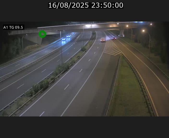 Traffic live webcam Luxembourg Jonction Grünewald - A1 direction Luxembourg-ville - BK 9.5