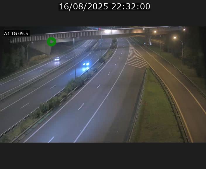 Traffic live webcam Luxembourg Jonction Grünewald - A1 direction Luxembourg-ville - BK 9.5