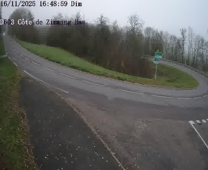 Webcam sur la D603 située dans la Côté de Zimming-bas, dans le virage en demi-tour, à la jonction avec la D74