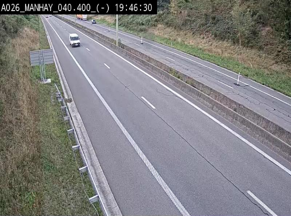 Webcam autoroute A26/E25 à hauteur de Manhay, après la jonction avec la N651 en direction de Liège - BK 40.4