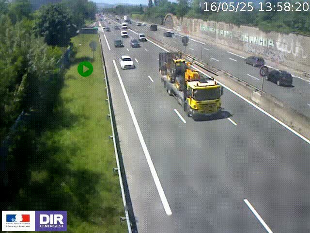 Webcam à Bron sur l'A43 à la jonction avec le boulevard périphérique de Lyon (D383). Vue orientée vers Lyon