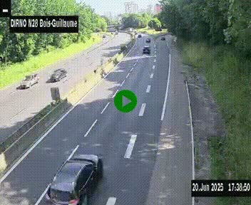 Webcam routière à hauteur de Bois-Guillaume en périphérie de Rouen. Vue orientée vers Rouen