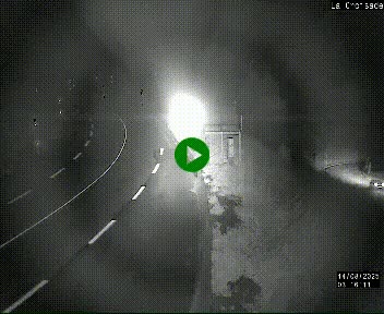 Webcam au carrefour de la croisade, à la jonction entre la N22 et la N320, avant le poste de douane franco-andorrane. Webcam à 1790 mètres d'altitude