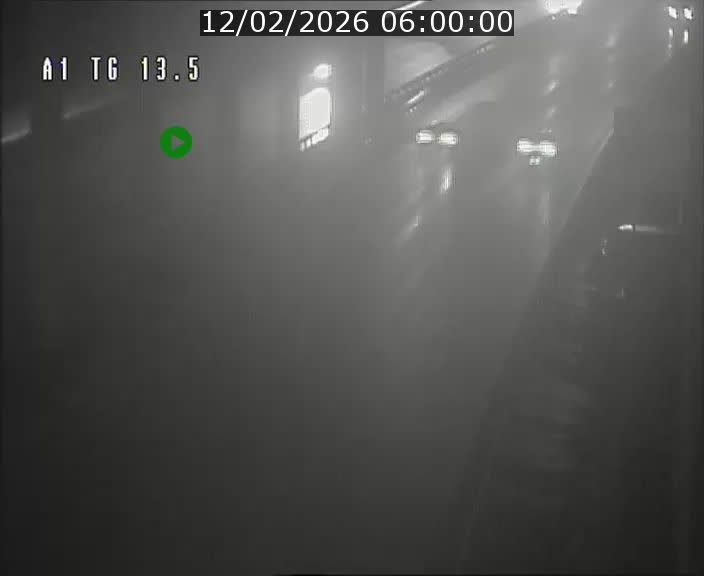 Traffic live webcam Luxembourg Senningen - A1 direction Luxembourg - BK 13.5