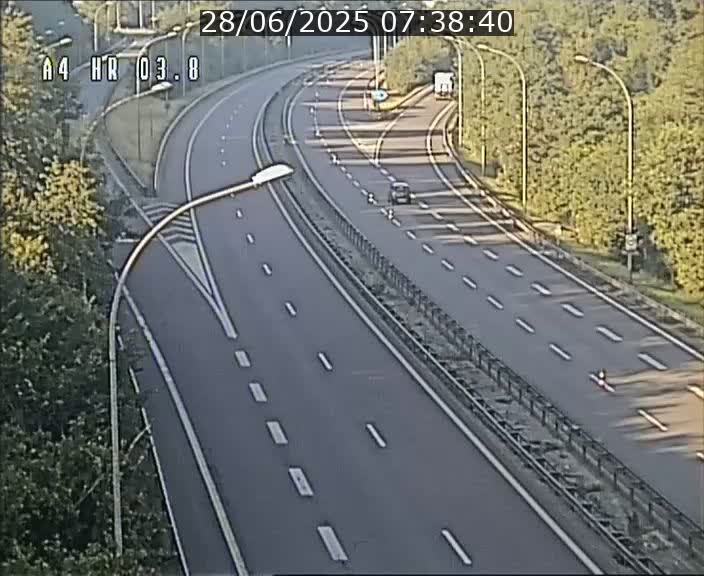 Webcam traffic A4 Luxembourg - BK 3.8 - Leudelange (direction Esch sur Alzette)